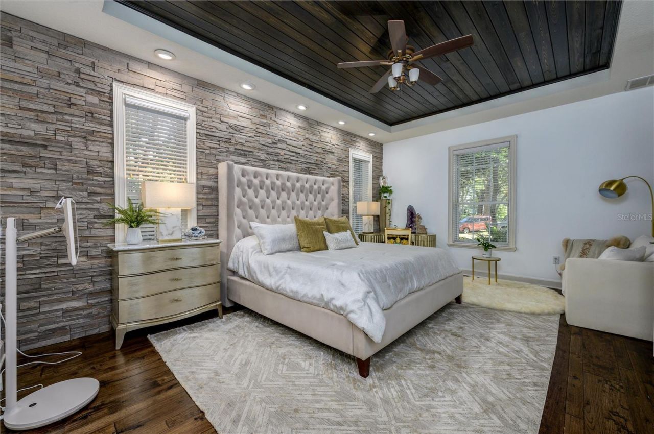 16328 Emerald Cove Drive, Lutz, FL 33549 Photo