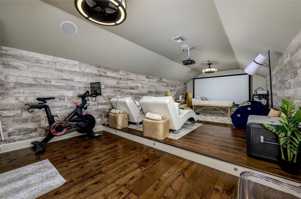 16328 Emerald Cove Drive, Lutz, FL 33549 Photo