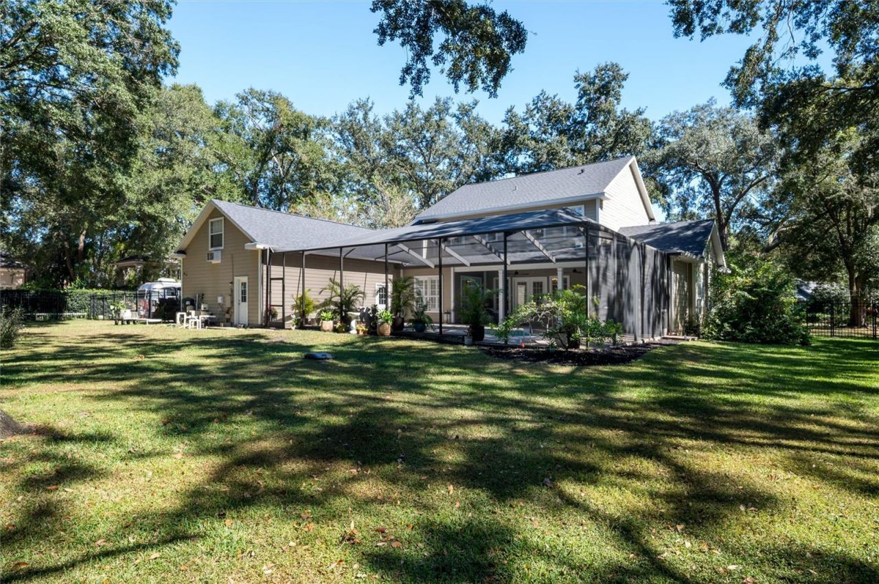 16328 Emerald Cove Drive, Lutz, FL 33549 Photo