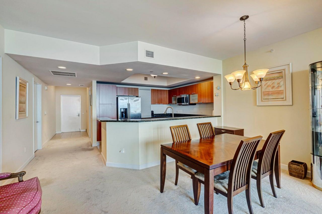 2650 Lake Shore Drive, Unit 1802, Riviera Beach, FL 33404 Photo