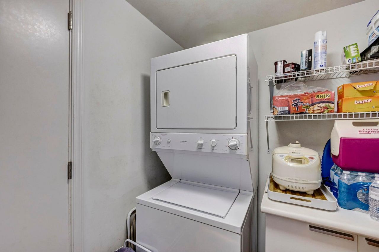 2650 Lake Shore Drive, Unit 1802, Riviera Beach, FL 33404 Photo