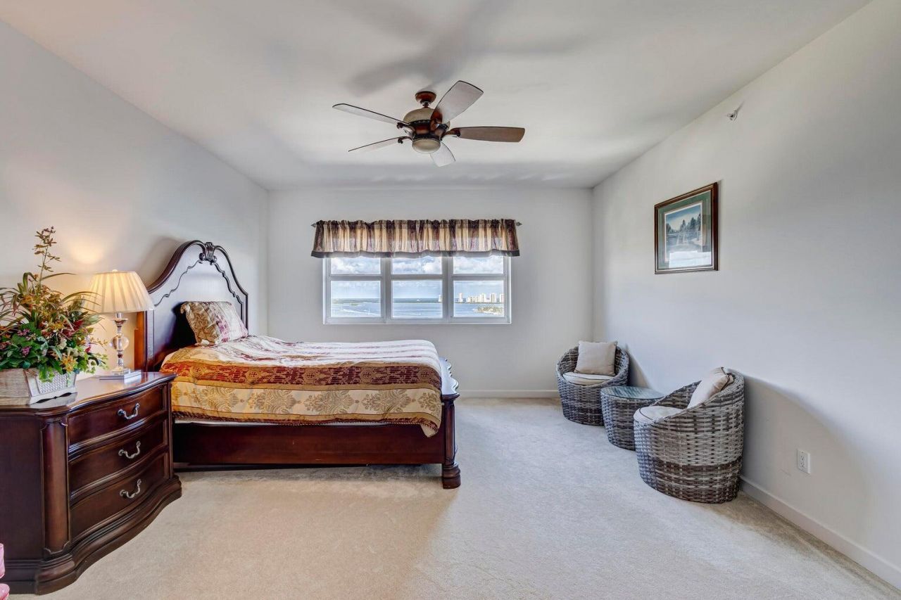 2650 Lake Shore Drive, Unit 1802, Riviera Beach, FL 33404 Photo