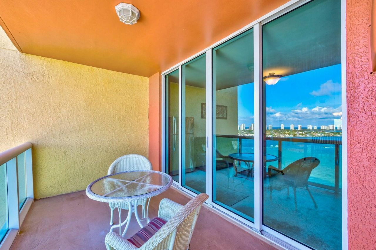 2650 Lake Shore Drive, Unit 1802, Riviera Beach, FL 33404 Photo