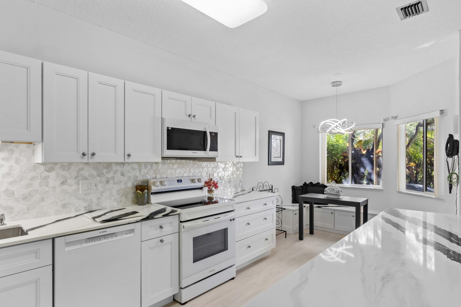 6809 Via Regina, Boca Raton, FL 33433 Photo