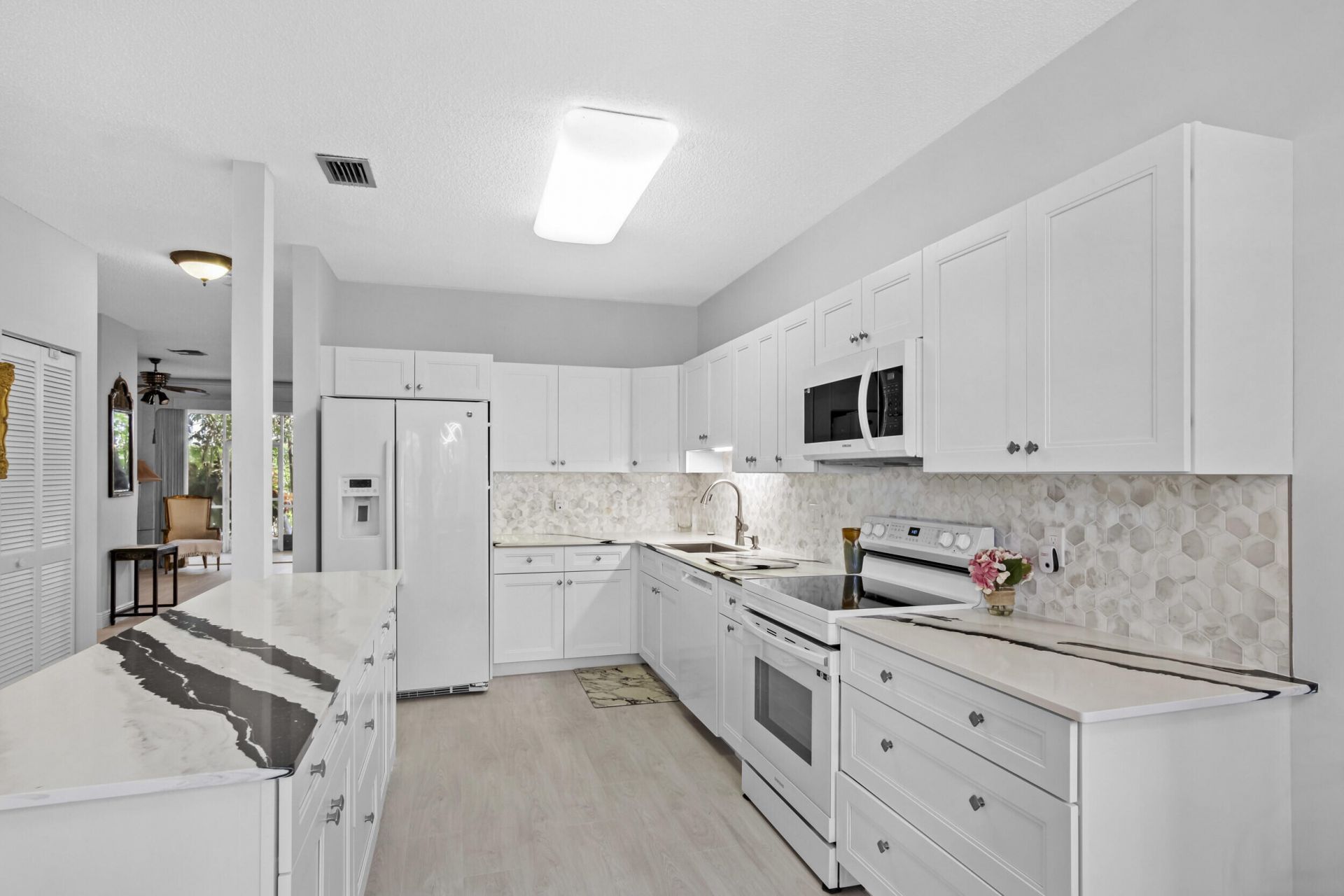 6809 Via Regina, Boca Raton, FL 33433 Photo