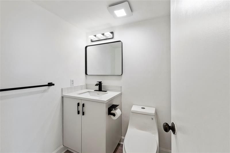 2840 NE 14th Street Causeway, Unit 304A, Pompano Beach, FL 33062 Photo