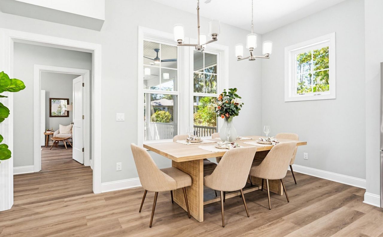 2 Albert Street Photo 21