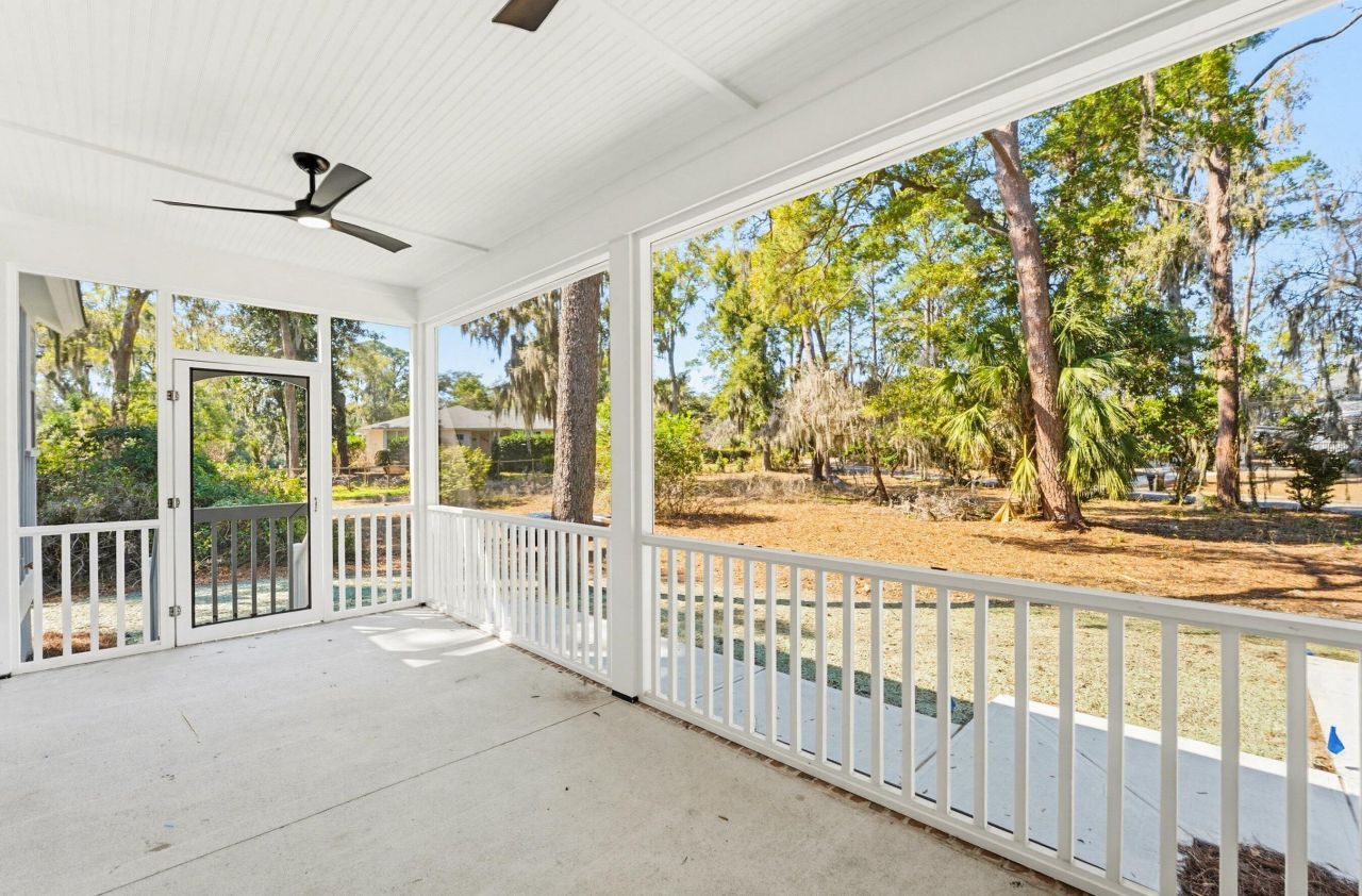 2 Albert Street Photo 31