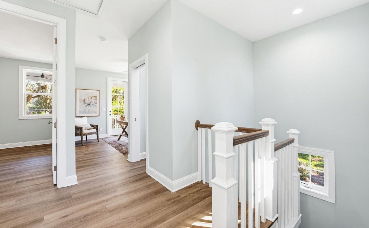 2 Albert Street Photo 35