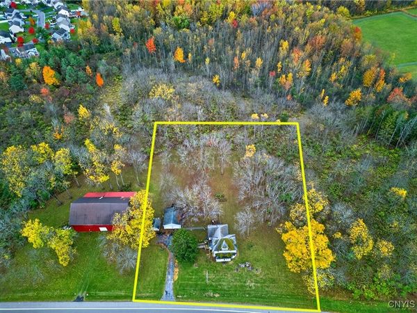 5402 State Route 31, Clay, NY 13041