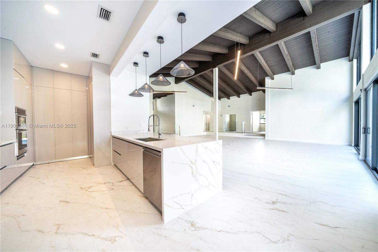 842 W Coco Plum Cir, Plantation, FL 33324 Photo