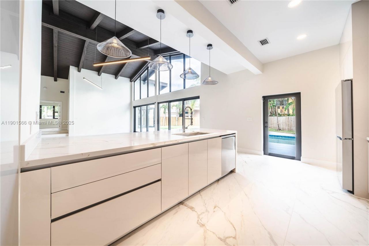 842 W Coco Plum Cir, Plantation, FL 33324 Photo