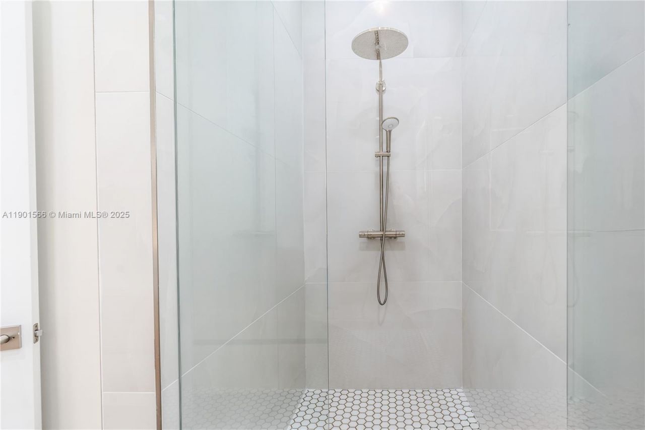 842 W Coco Plum Cir, Plantation, FL 33324 Photo