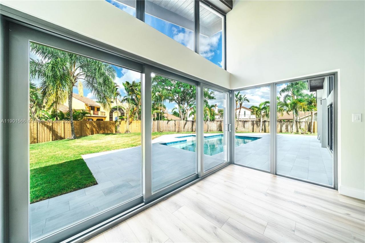 842 W Coco Plum Cir, Plantation, FL 33324 Photo