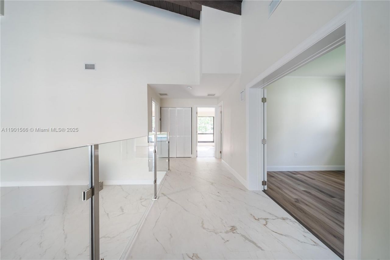 842 W Coco Plum Cir, Plantation, FL 33324 Photo