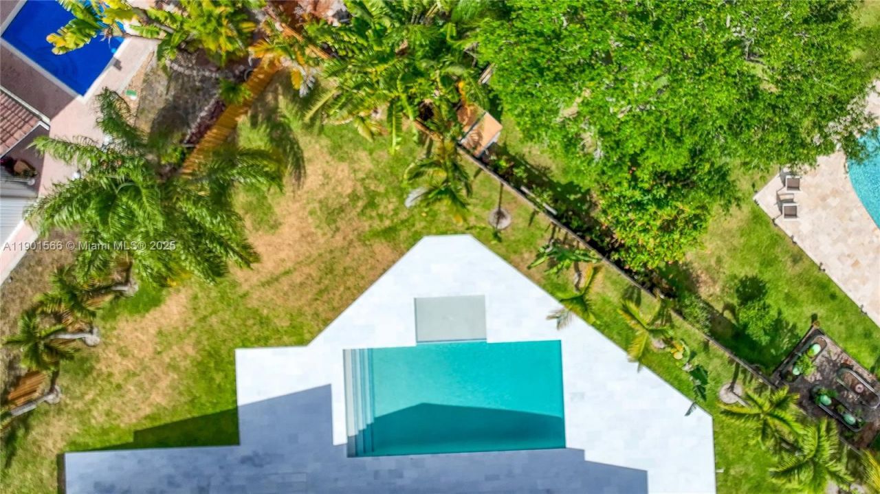 842 W Coco Plum Cir, Plantation, FL 33324 Photo