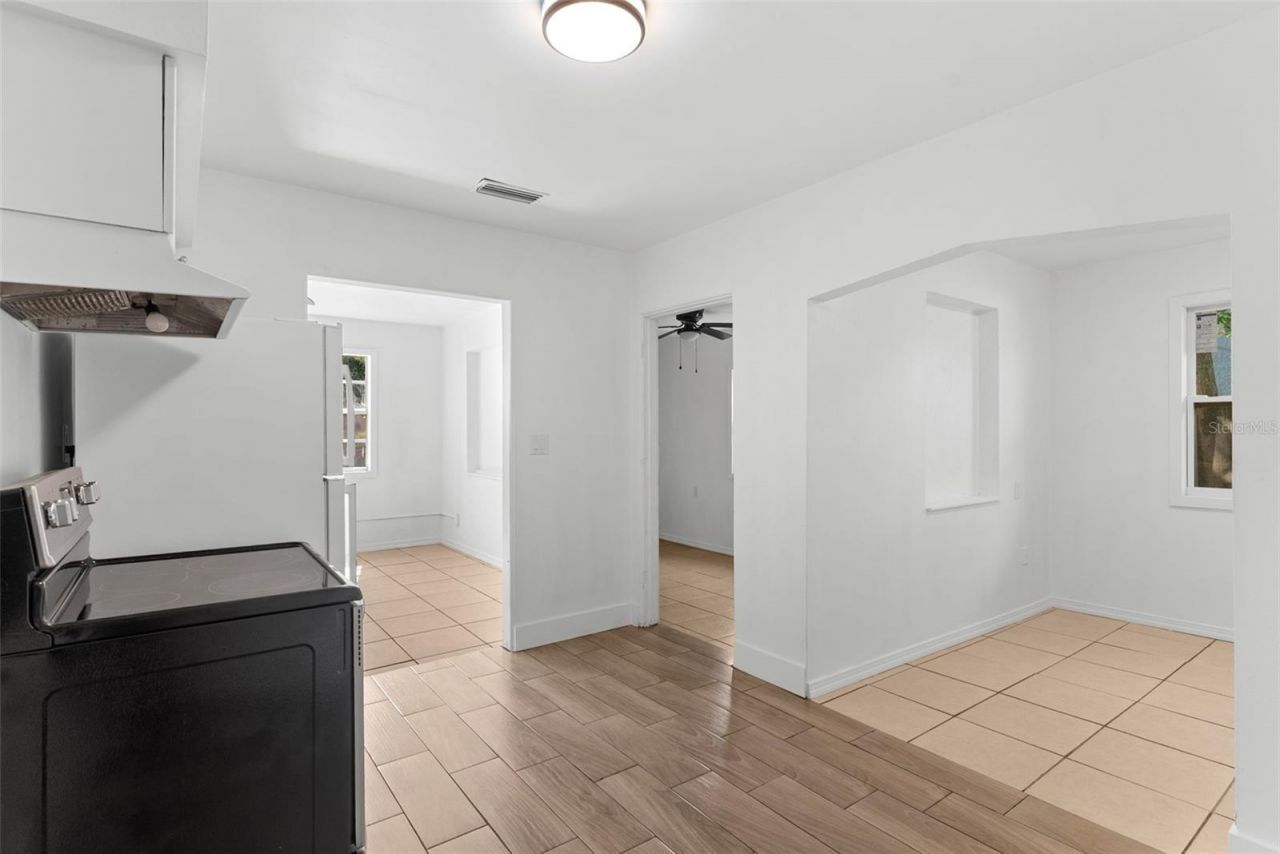 5035 4th Avenue S, Saint Petersburg, FL 33707 Photo