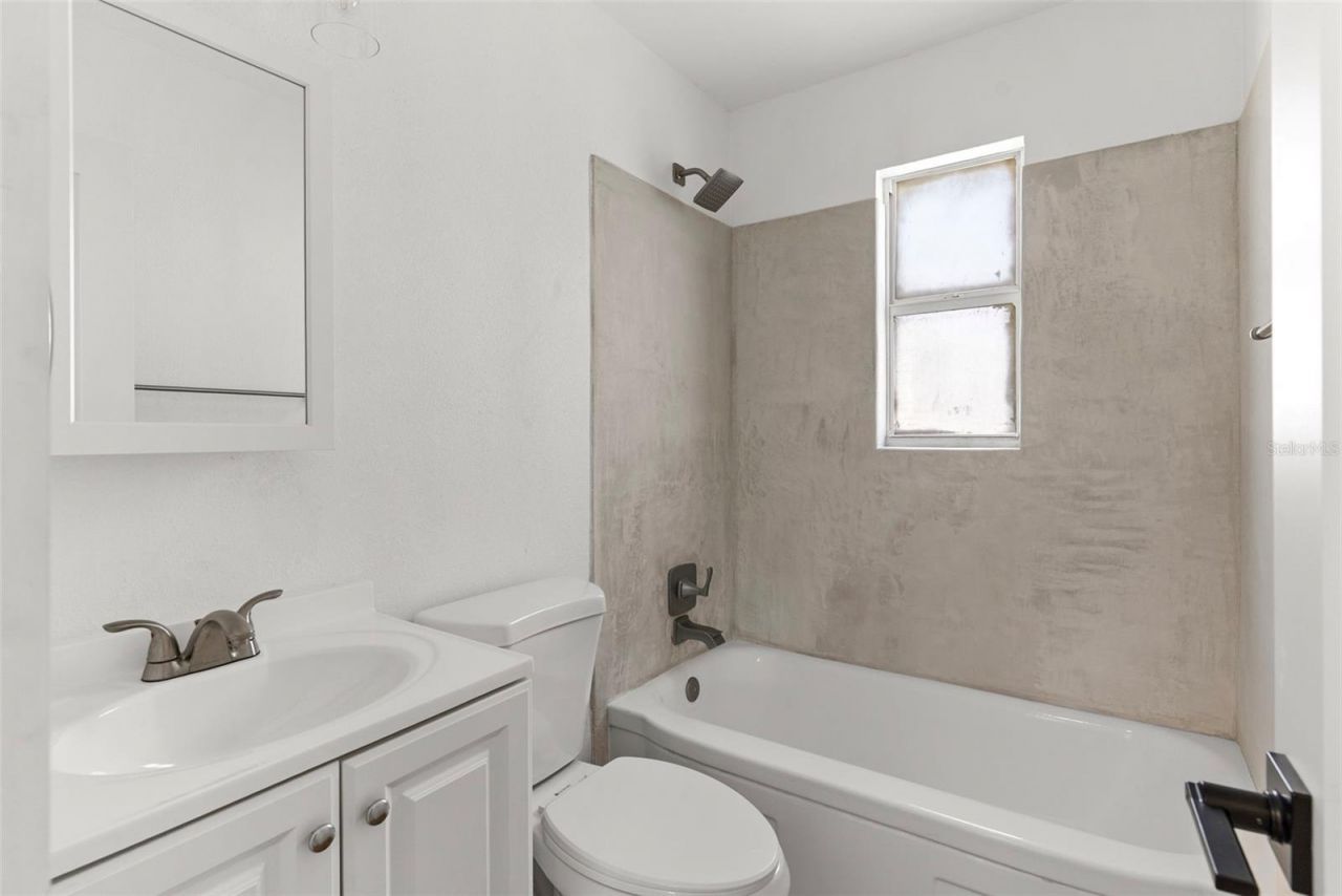 5035 4th Avenue S, Saint Petersburg, FL 33707 Photo