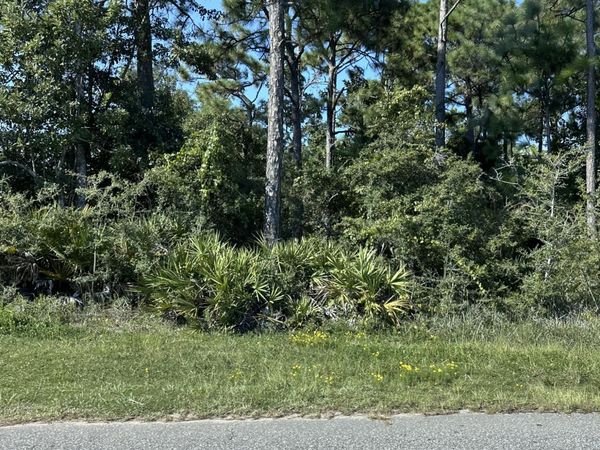 8140 Frontera Street, Navarre, FL 32566