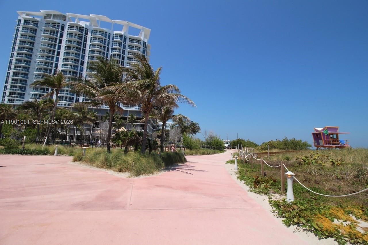 6422 Collins Ave, Unit 701, Miami Beach, FL 33141 Photo