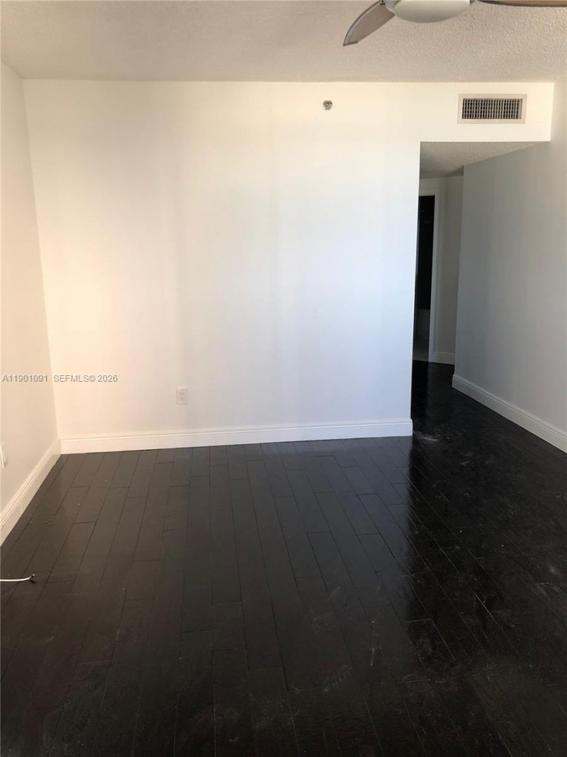 6422 Collins Ave, Unit 701, Miami Beach, FL 33141 Photo