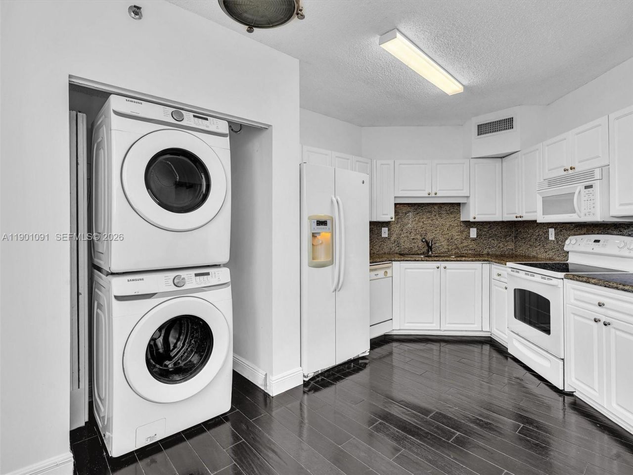 6422 Collins Ave, Unit 701, Miami Beach, FL 33141 Photo