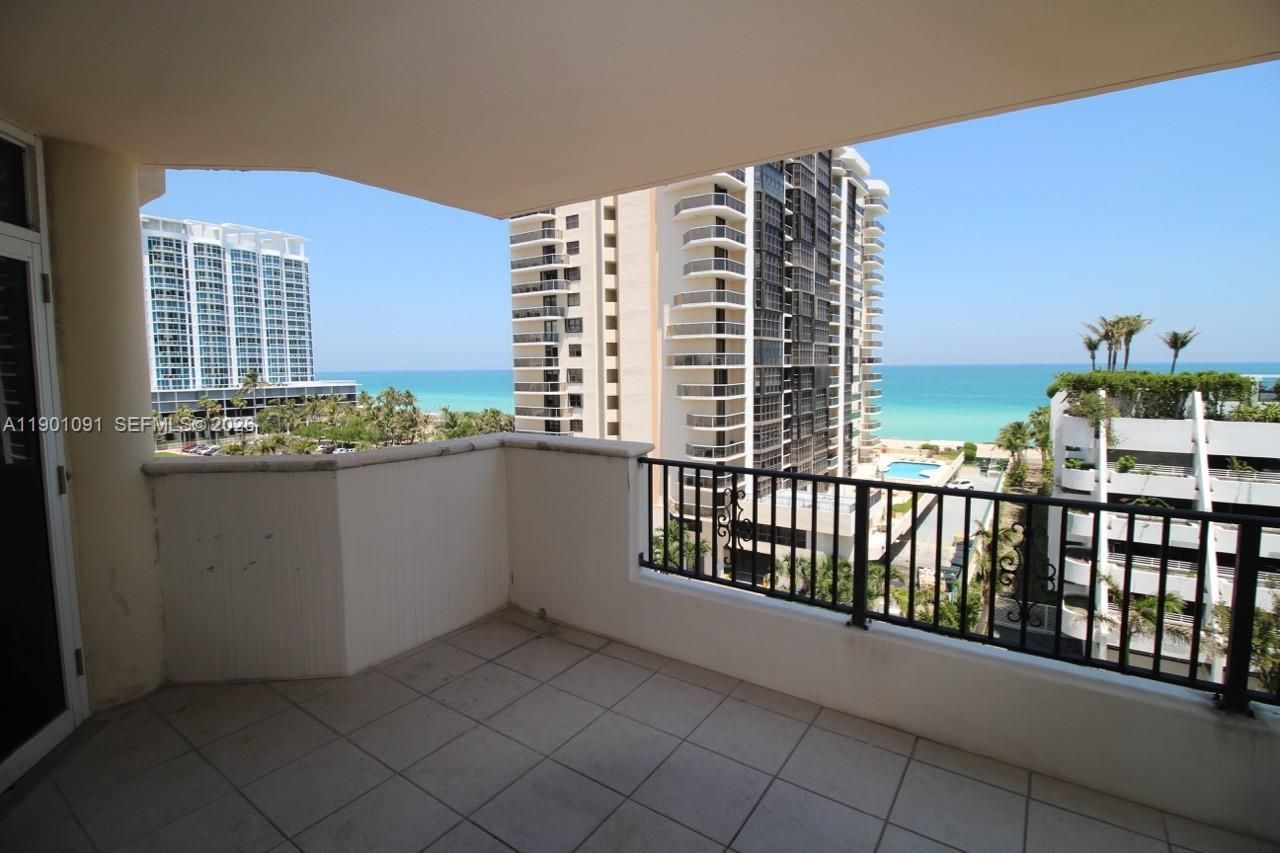 6422 Collins Ave, Unit 701, Miami Beach, FL 33141 Photo