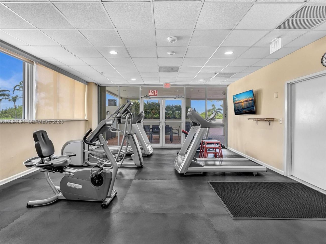 6422 Collins Ave, Unit 701, Miami Beach, FL 33141 Photo