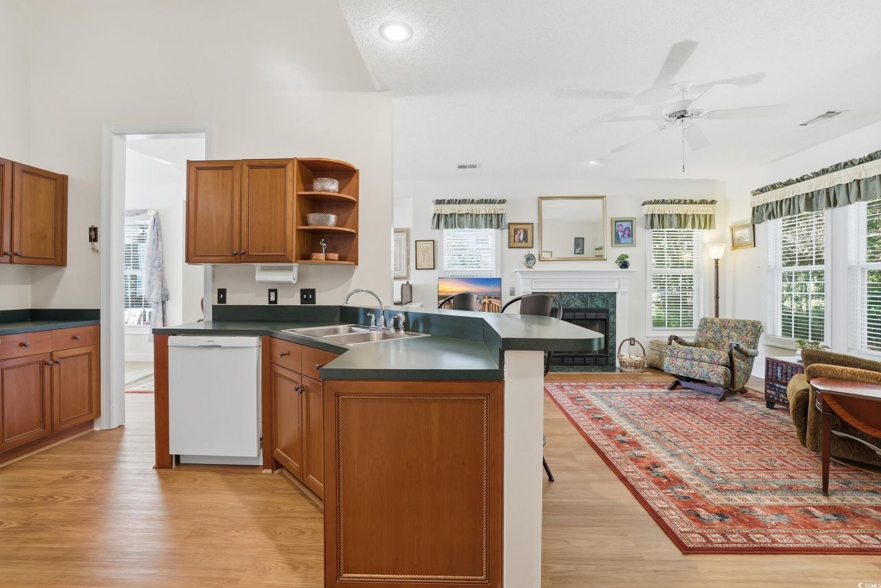 340 Fieldgate Circle Photo 15