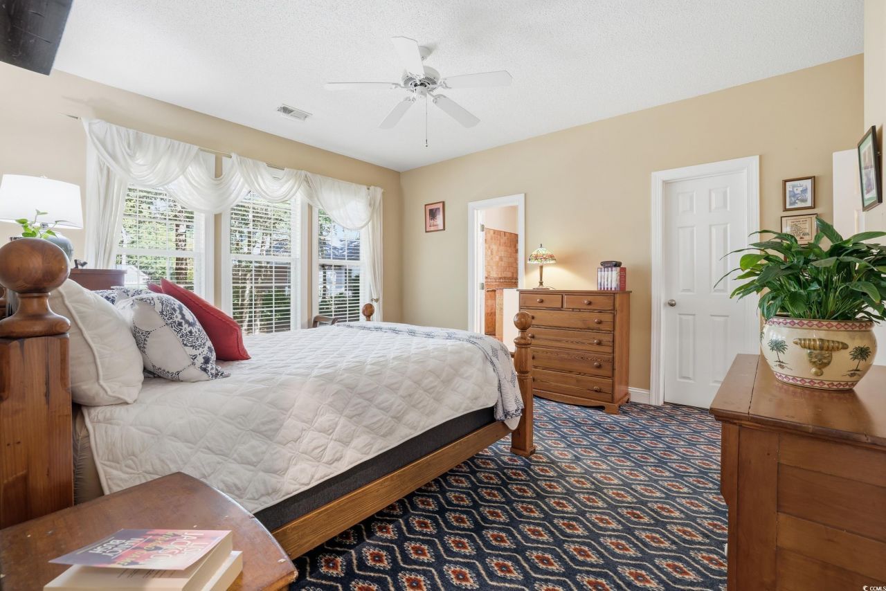 340 Fieldgate Circle Photo 19