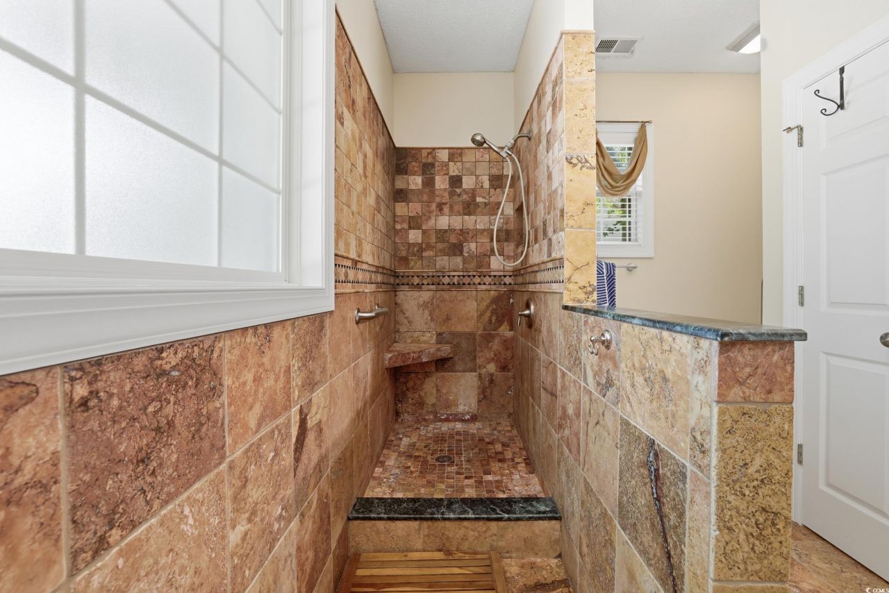 340 Fieldgate Circle Photo 23