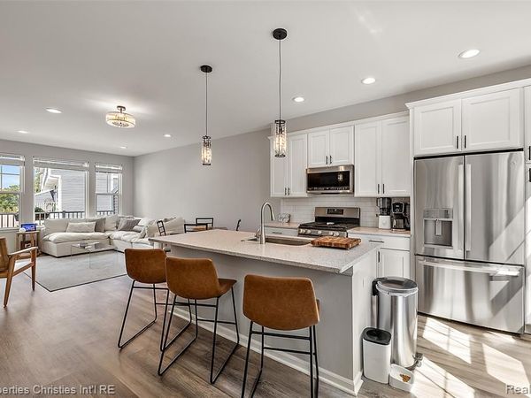 224 Sean Street, Brighton, MI 48116