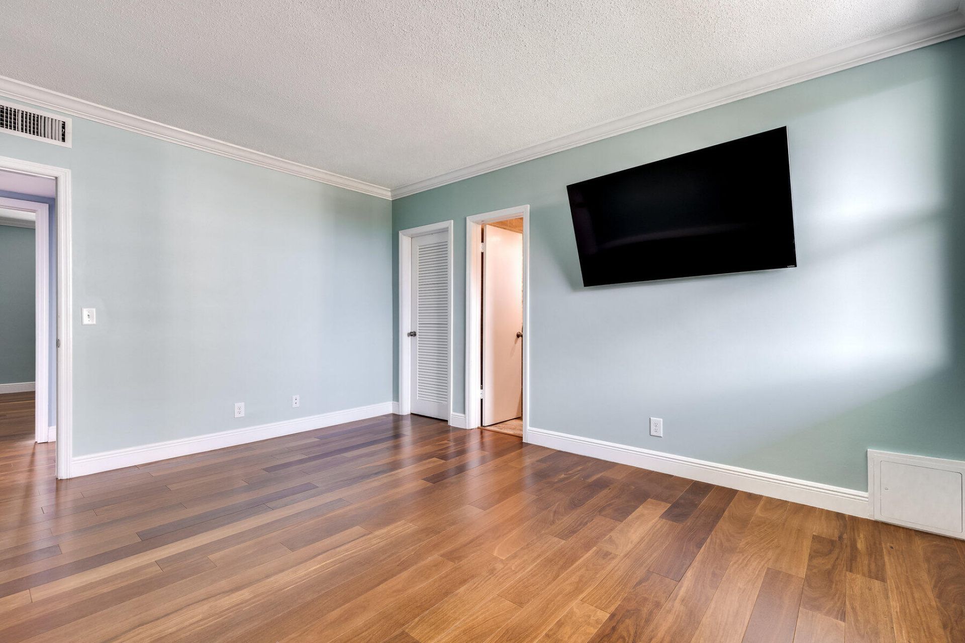 1 S Lakeside Drive, Unit C1, Lake Worth Beach, FL 33460 Photo