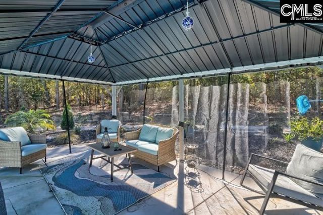 180 Green Hills Drive Photo 12