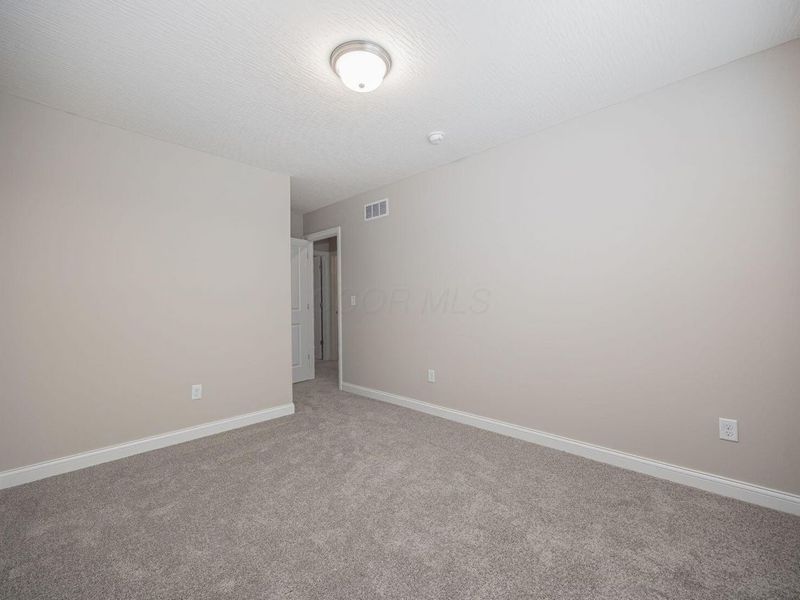 798 S Yearling Road, Columbus, OH 43213 Photo 28