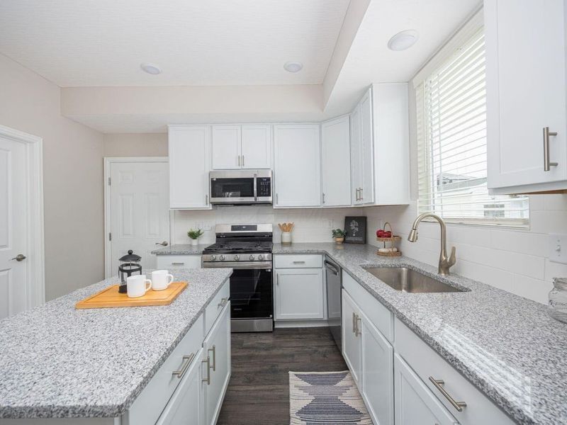 798 S Yearling Road, Columbus, OH 43213 Photo 6