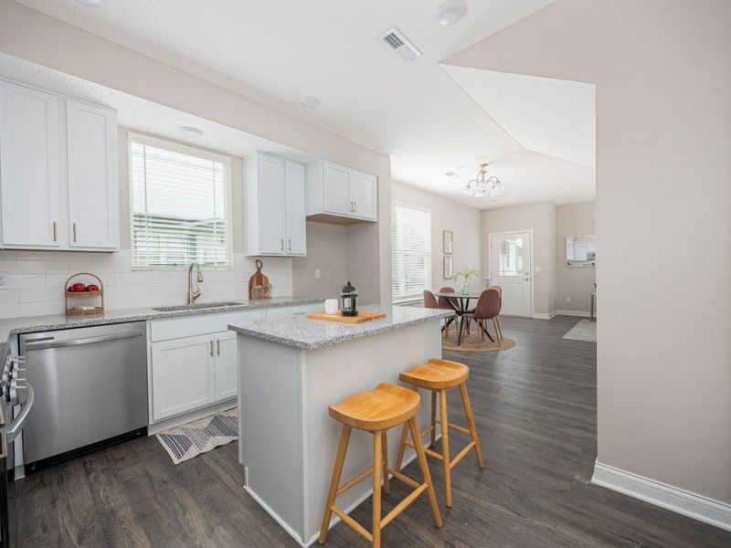 798 S Yearling Road, Columbus, OH 43213 Photo 9