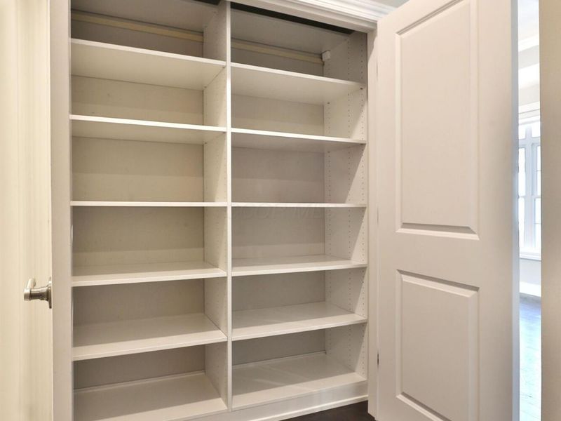 6947 Hollyhock Drive, New Albany, OH 43054 Photo 19