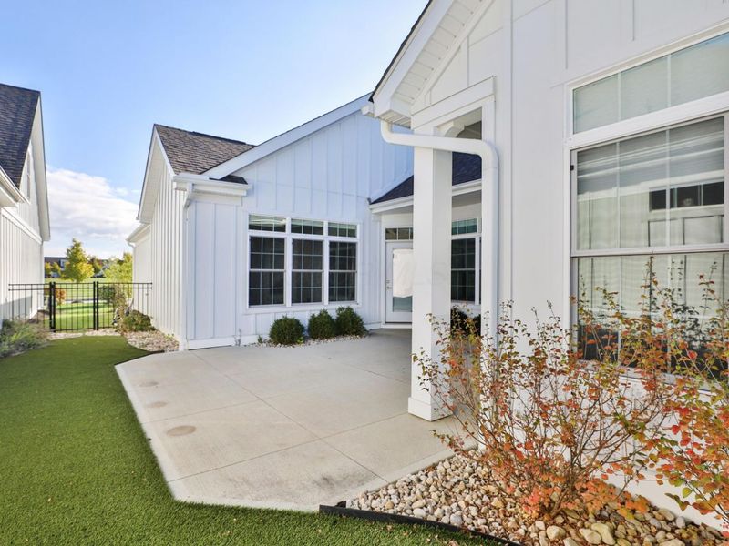 6947 Hollyhock Drive, New Albany, OH 43054 Photo 36