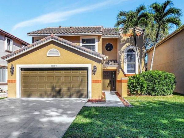10104 Country Brook Road, Boca Raton, FL 33428