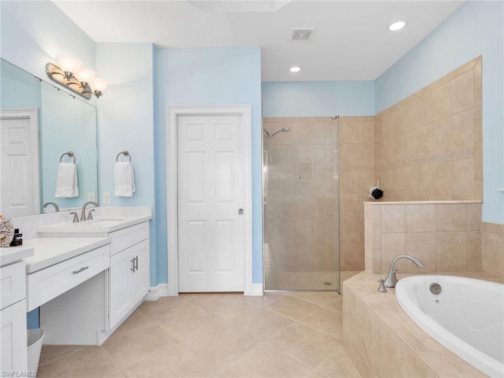 8753 Banyan Bay Blvd, Fort Myers, FL 33908 Photo