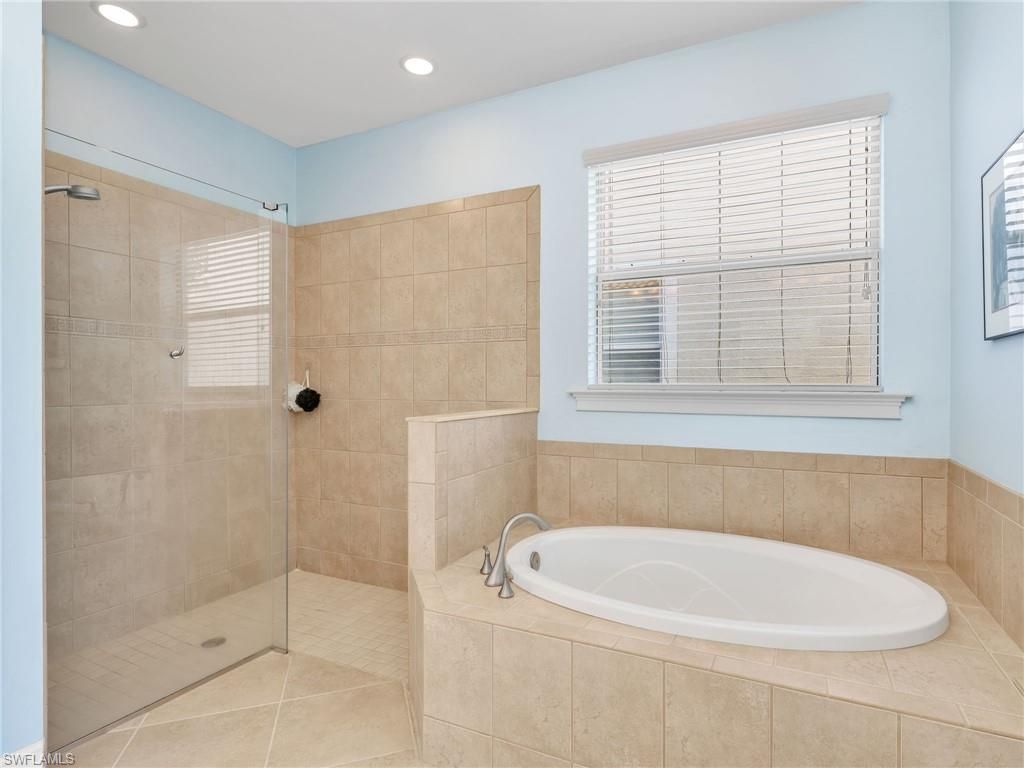 8753 Banyan Bay Blvd, Fort Myers, FL 33908 Photo