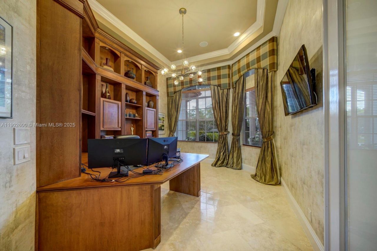 3828 Pine Lake Dr, Weston, FL 33332 Photo