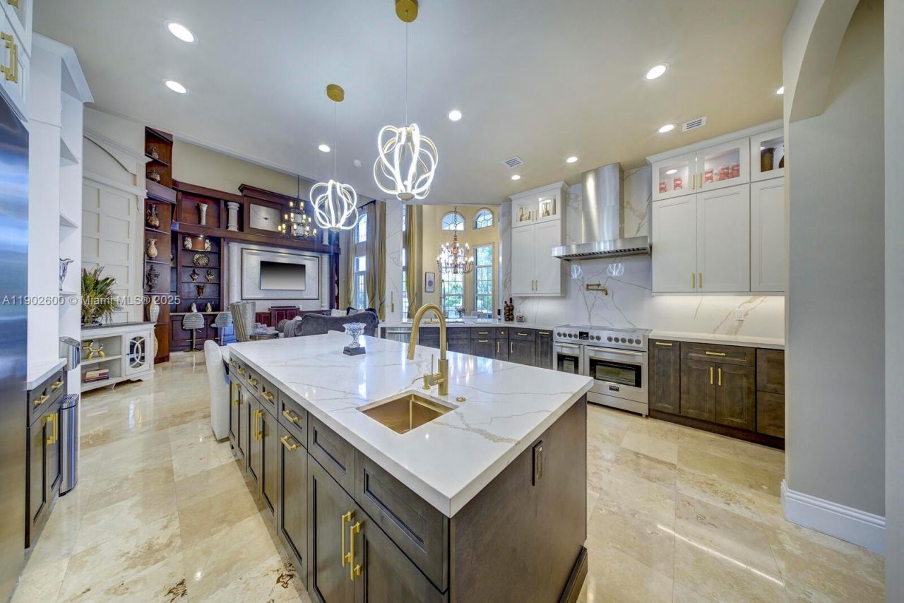 3828 Pine Lake Dr, Weston, FL 33332 Photo