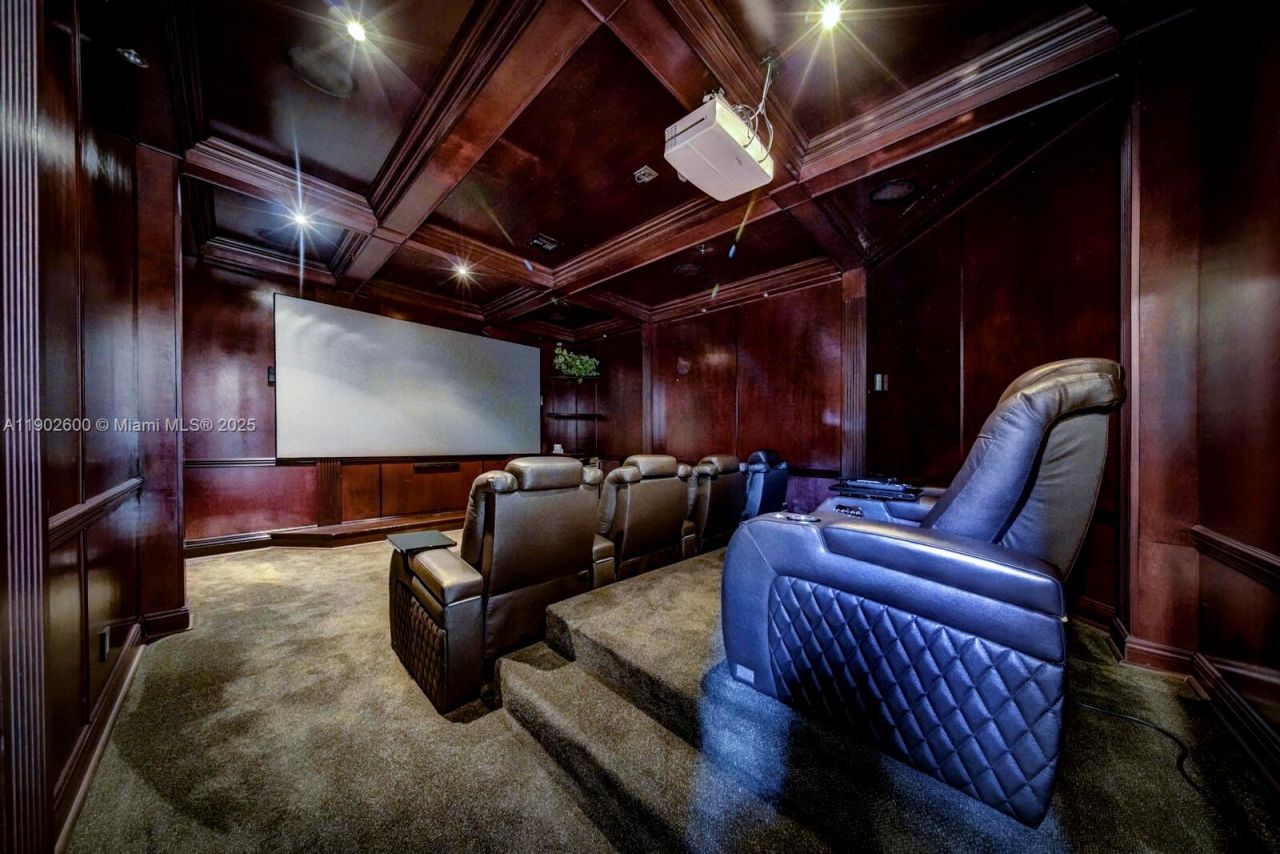 3828 Pine Lake Dr, Weston, FL 33332 Photo