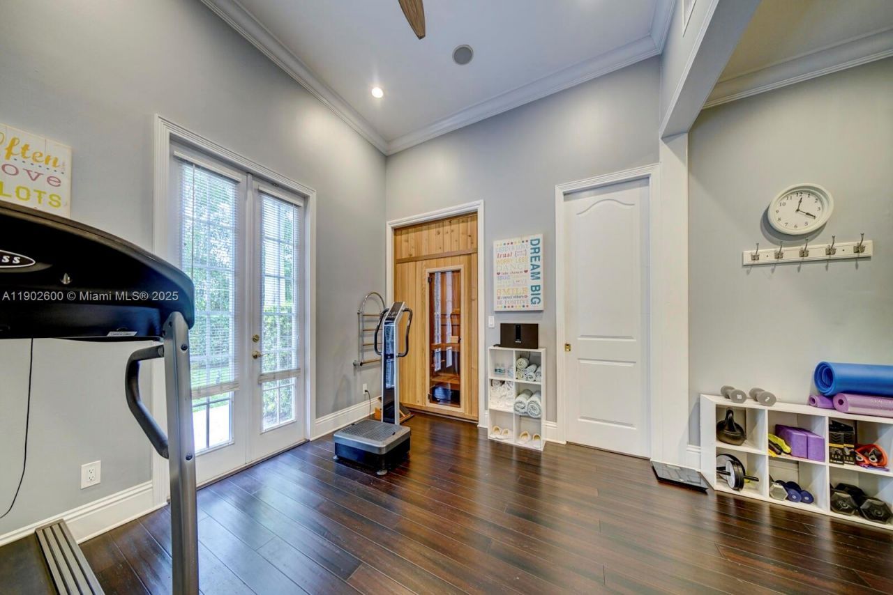 3828 Pine Lake Dr, Weston, FL 33332 Photo