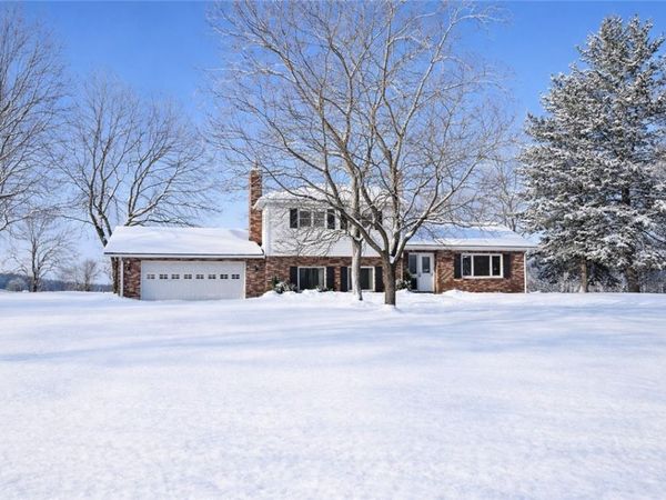 257 Halltown Rd, Wampum, PA 16157