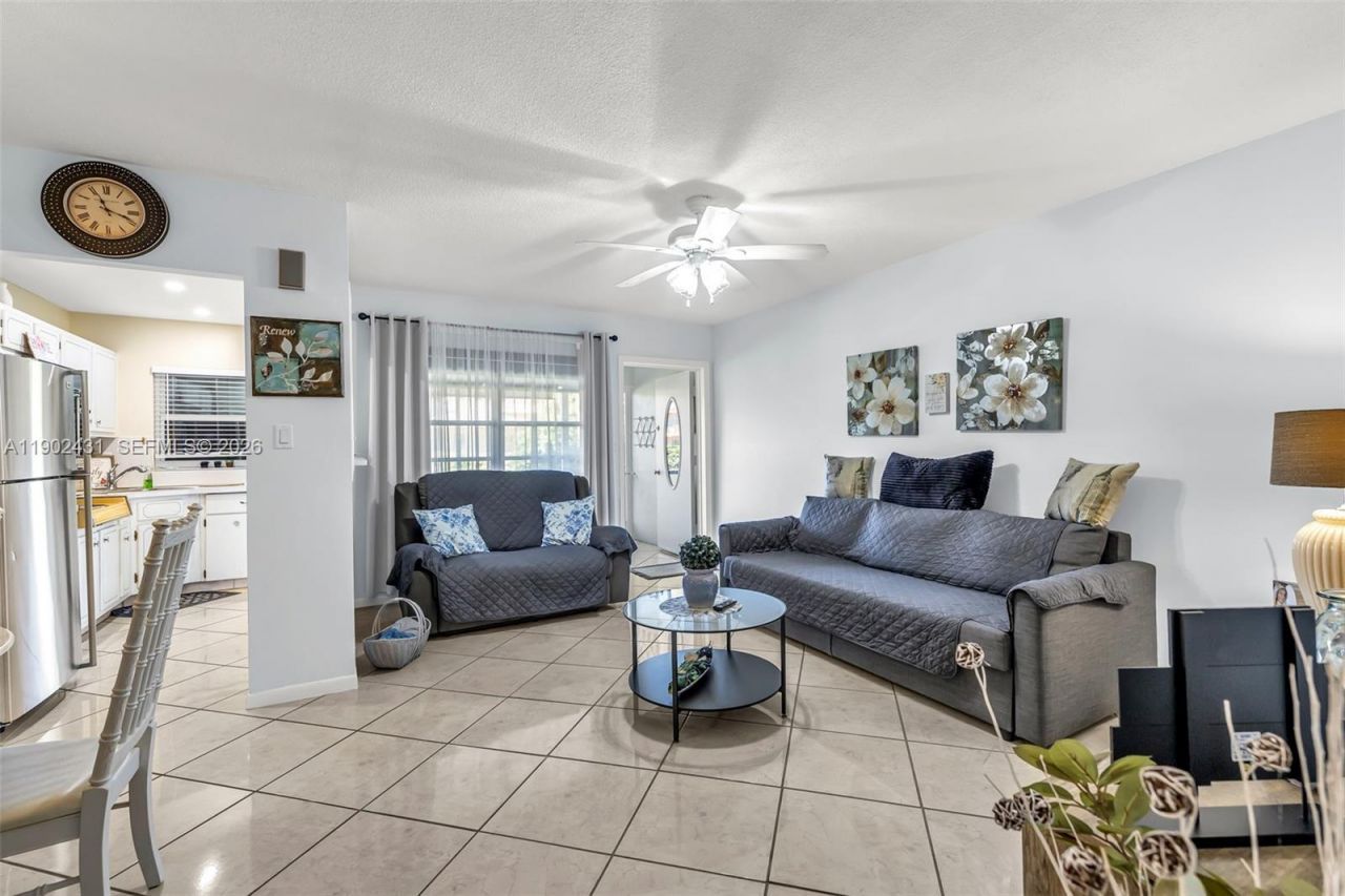 5300 Washington St, Unit H137, Hollywood, FL 33021 Photo