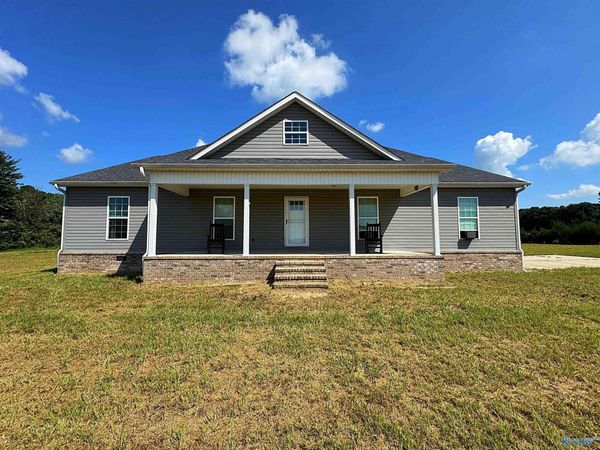 13617 New Cut Road, Athens, AL 35611