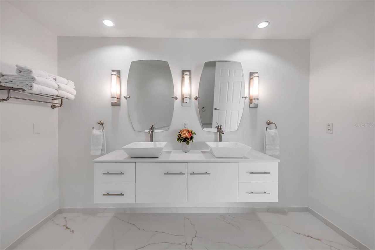 231 Riverside Drive, Unit 709-1, Holly Hill, FL 32117 Photo